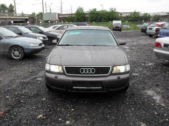 1999 Audi A8 Pictures