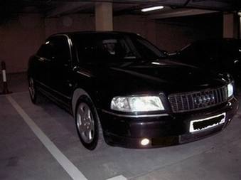 2000 Audi A8