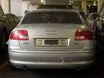 2003 Audi A8 Pictures