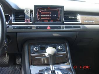 2003 Audi A8 Pictures