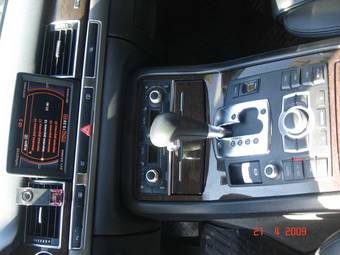 2003 Audi A8 Pictures