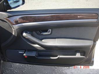 2003 Audi A8 Photos