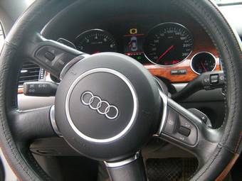 2003 Audi A8 Photos