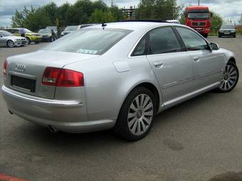 2003 Audi A8 Images