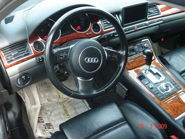 2004 Audi A8