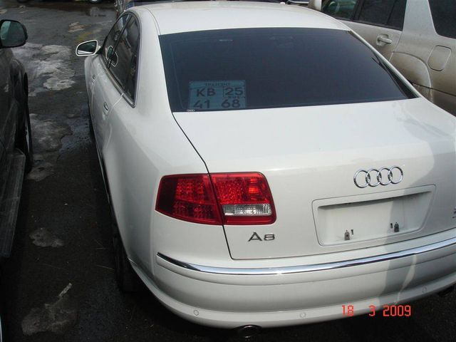 2004 Audi A8