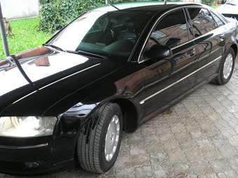 2004 Audi A8 Pictures