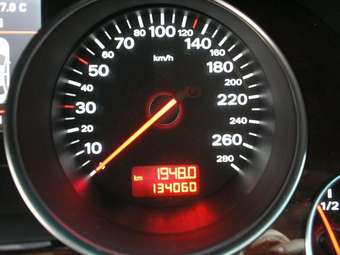2004 Audi A8 Photos