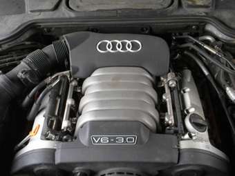 2004 Audi A8 Pics