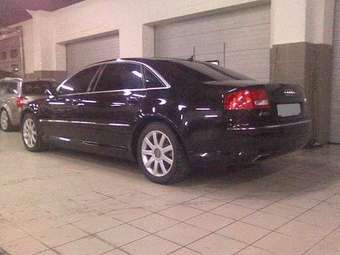 2004 Audi A8 Photos