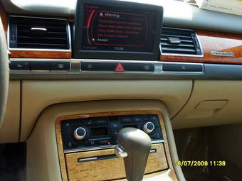 2004 Audi A8 Pics