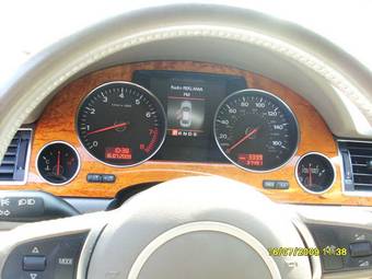 2004 Audi A8 Pictures