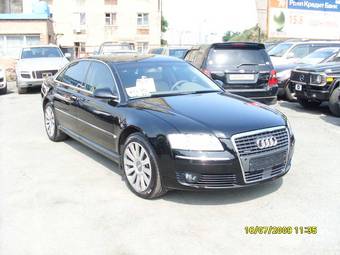 2004 Audi A8 Photos