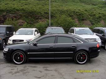 2004 Audi A8 Pictures
