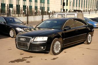 2006 Audi A8 Pictures