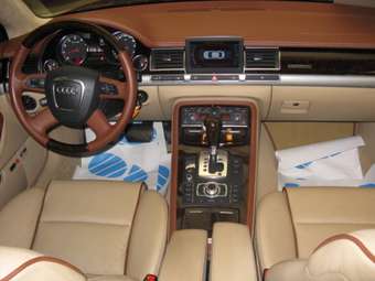 2007 Audi A8 Photos