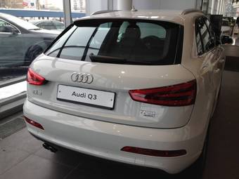 2012 Audi Q3 Photos