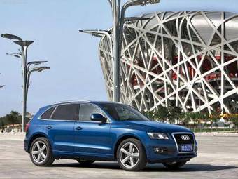 2010 Audi Q5 Images