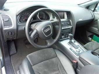 2006 Audi Q7 Photos