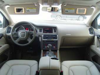 2008 Audi Q7 Images