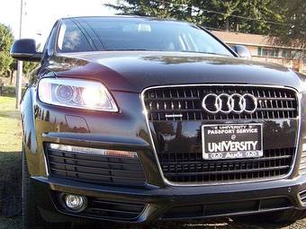 2009 Audi Q7 Photos