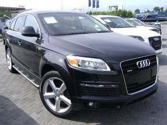 2009 Audi Q7 Photos