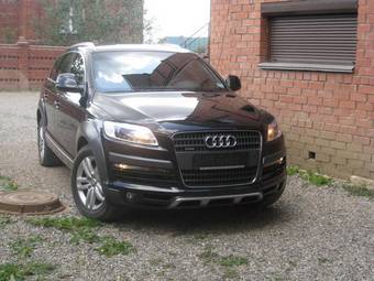 2009 Audi Q7 Photos