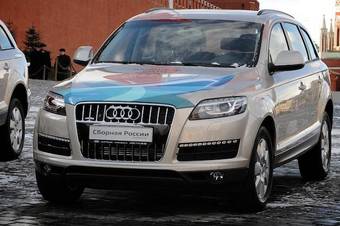 2010 Audi Q7 Photos