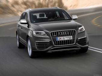 2010 Audi Q7 Photos