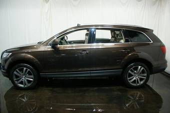 2010 Audi Q7 Photos