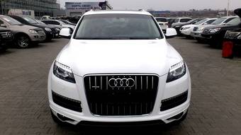 2011 Audi Q7 Photos
