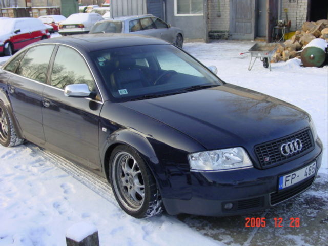 2000 Audi S6