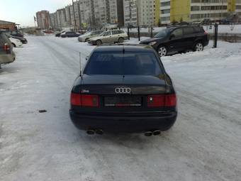 1995 Audi S8 Pictures