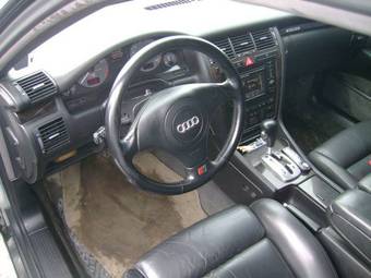 1999 Audi S8 Pics