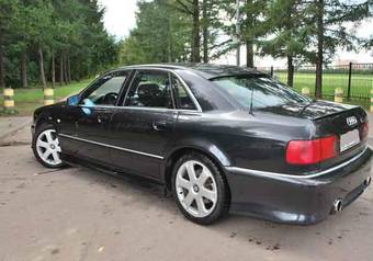 2001 Audi S8 Pictures