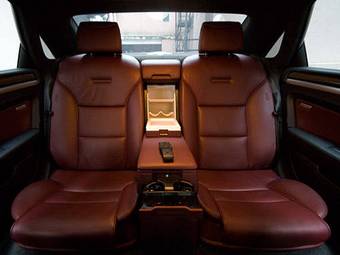 2007 Audi S8 Pictures