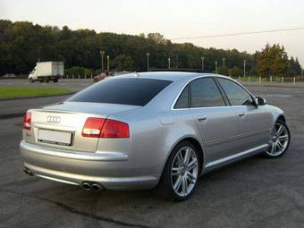 2007 Audi S8 Wallpapers