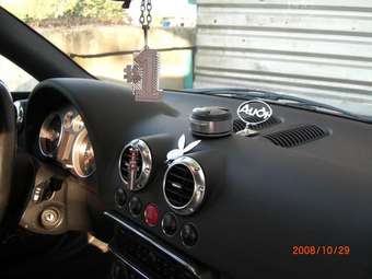 2000 Audi TT Pictures