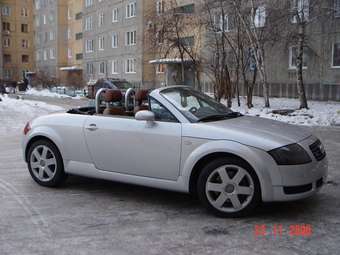 2000 Audi TT Images