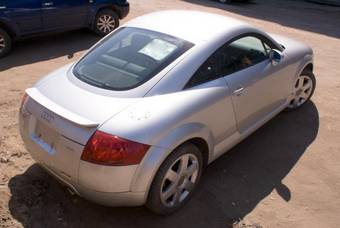 2000 Audi TT Photos