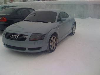 2000 Audi TT Photos
