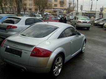 2000 Audi TT Photos