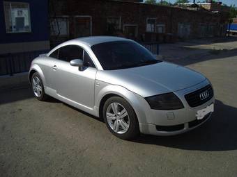 2000 Audi TT Images