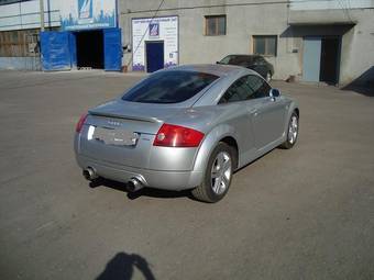 2000 Audi TT Pictures