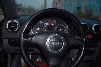 2000 Audi TT Pictures