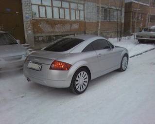 2001 Audi TT Pictures