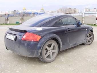 2002 Audi TT Photos