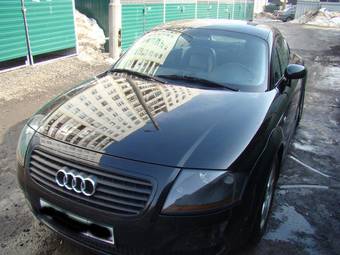 2002 Audi TT Pictures