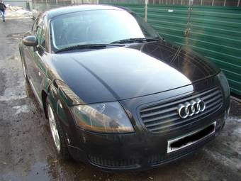 2002 Audi TT Pictures