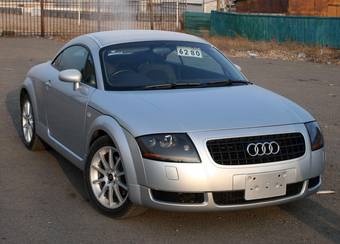 2003 Audi TT Photos